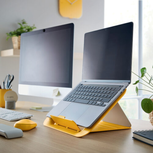 64260019_06.jpg Podstawka pod laptopa Leitz Ergo Cosy, 80% plastiku z recyklingu, żółta