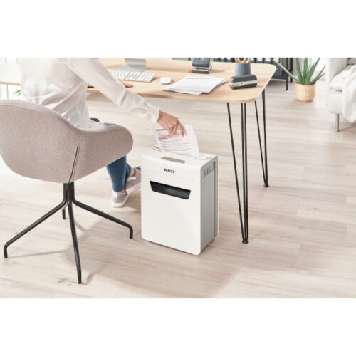 80940000_04.jpg Niszczarka Leitz IQ Protect Premium 4M, P5, 4 kartki, 14 l kosz