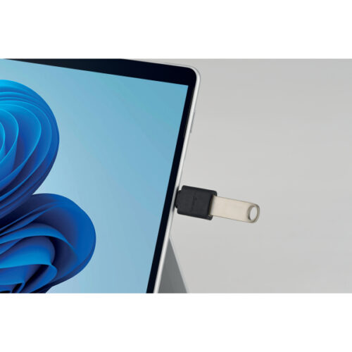 K33477WW_08.jpg Adapter Kensington CA1010, z portu USB-C na USB-A, czarny