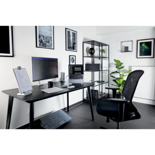 K50345EU_n_04.jpg Podnóżek Kensington SmartFit™ SoleMate™ Pro Elite