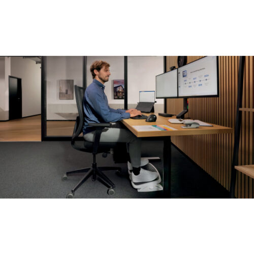 K52788WW_iu_06.jpg Podstawka chłodząca Kensington SmartFit™ Easy Riser™ pod laptopa, czarna