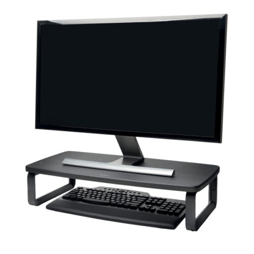 K52797WW_03.jpg Ekstraszeroka podstawka Kensington SmartFit™ pod monitor, czarna