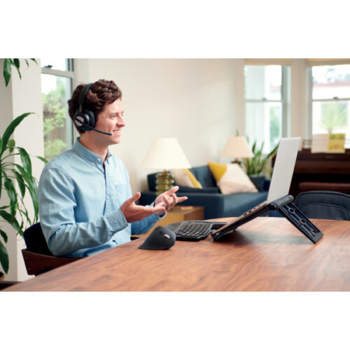 K52805EU_04.jpg Podstawka chłodząca Kensington SmartFit™ Easy Riser™ EQ pod laptopa, czarna
