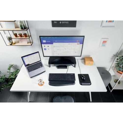 K55725EU_n_05.jpg Podstawka Kensington SmartFit™ pod monitor z szufladą