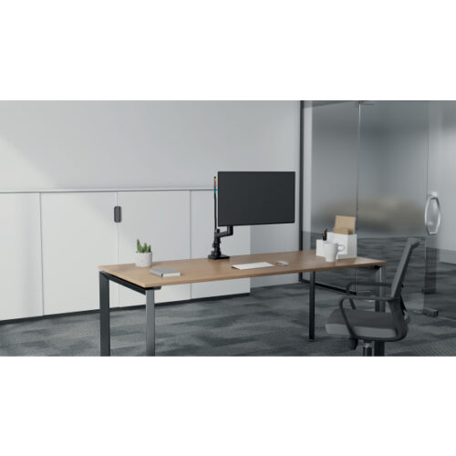 K58273WW_iu_02.jpg Wytrzymałe ramię Kensington SmartFit™ do monitora, 49"