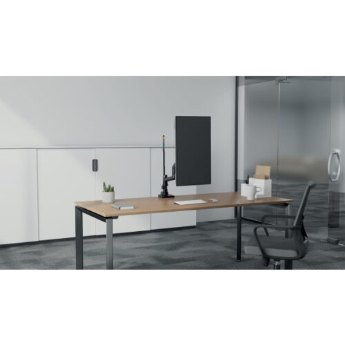 K58273WW_iu_04.jpg Wytrzymałe ramię Kensington SmartFit™ do monitora, 49"