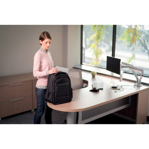 K60382EU_iu_07.jpg Plecak Kensington Contour™ 2.0 Business na laptopa 15,6”